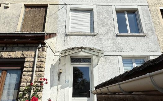 Townhouse with great potential.