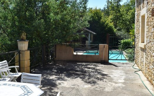 Ptional property enjoying absolute tranquility, within a sumptuous 5-hectare park, a true haven of greenery.