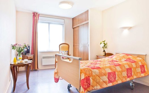 RENTAL INVESTMENT – THENAC – Les Jardins Des Hauts De Thenac nursing home residence – 8.44% return.