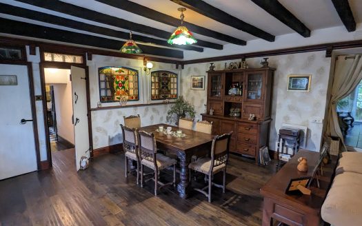 Spacious country proprerty with two gites