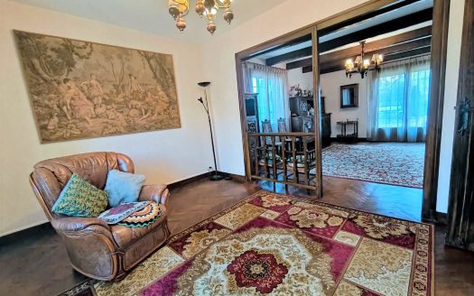 BERGERAC, TOWN HOUSE CLOSE TO AMENITIES