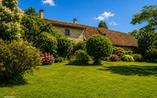 Former fortified house from the 13th century, in the heart of the Périgord Vert regional natural park.