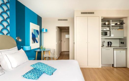 RENTAL INVESTMENT – VELIZY-VILLACOUBLAY – Appart'City Collection Paris Velizy Business Residence – 6% return