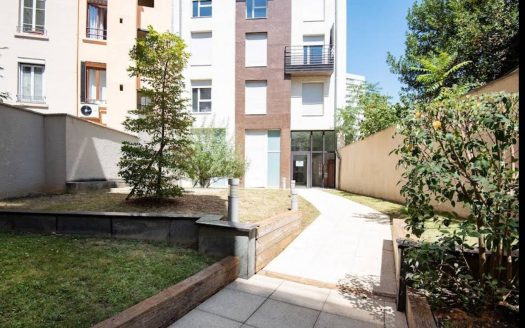 RENTAL INVESTMENT – LYON 7 – Nomad Campus Sun 7 student residence – 4.93% return
