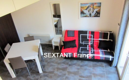 VILLA T2 35 M². FURNISHED. TERRACE. CAR PARK.