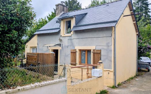 Renovated 1 bed stone cottage in the countryside near to Melrand