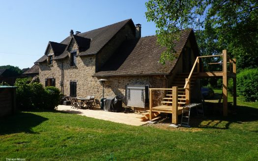 Charming farmhouse nestled in the heart of unspoiled nature.