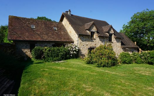 Charming farmhouse nestled in the heart of unspoiled nature.