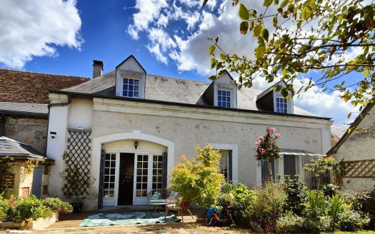 Renovated and charming 3 bedrooms house in Montlouis-Sur-Loire