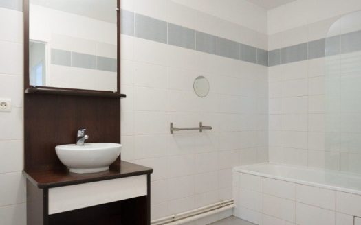 RENTAL INVESTMENT – Le Port-Marly – Serena Business Residence – 5.49% return