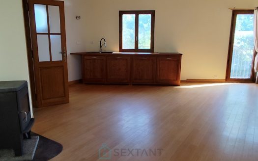 3-Unit Property with Courtyard, Garage and Terrace with View