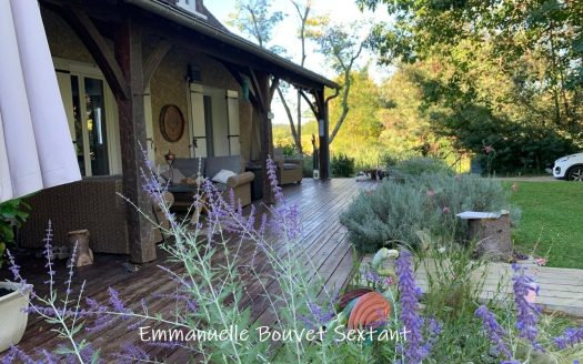 BERGERAC, beautiful perigourdine house, 202 sqm, 6 bedrooms, pool, garage, nice beautiful fenced garden