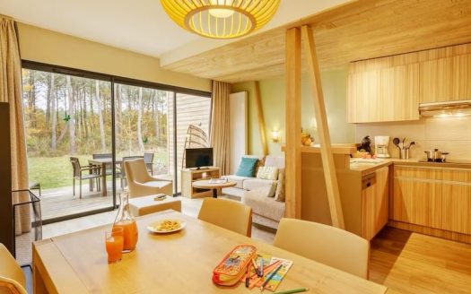 RENTAL INVESTMENT – Morton – Center Parcs Le Bois aux Daims Tourist Residence – 5.45% return