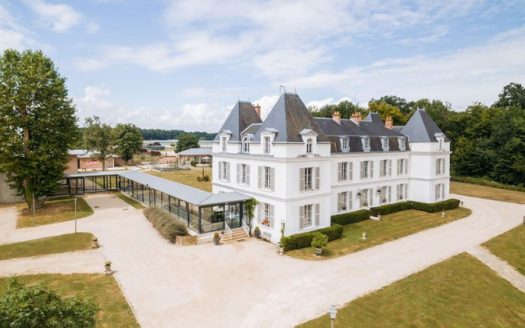 RENTAL INVESTMENT – Bombon – Le Chateau de Montjay Nursing Home Residence – 6.73% return