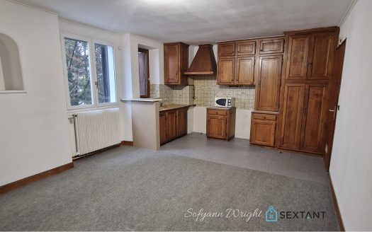Opportunity: Bright 46 sqm 2-Bedroom Apartment