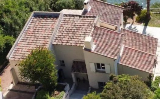 Provence – South of France – ISTRES – Exceptional Villa with Panoramic Lagoon Views