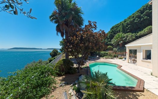 Provence – South of France – ISTRES – Exceptional Villa with Panoramic Lagoon Views