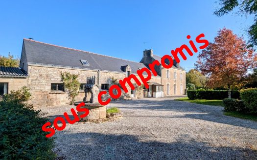 Character Farmhouse with Extensive Gardens in Melrand