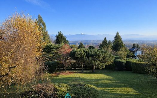 DIVONNE-LES-BAINS (01220) – Propriété d'exception avec vue panoramique sur le Mont-Blanc – 1 185 000 €