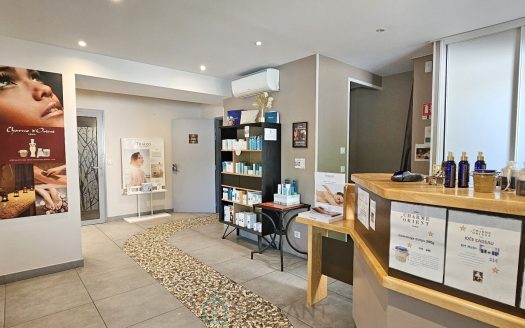 Exceptional Commercial Property – 409 sqm – High End Amenities