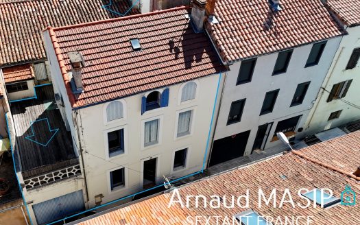 SPACIOUS 4-BED, 2-BATHROOM TOWN HOUSE 164M² WITH GARAGE AND TERRACE