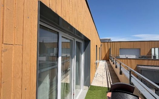 Beautiful apartment – Secure residence – Near Saint-Sever.