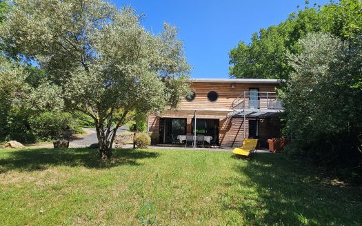 65 sqm Architect-designed house in Vitrac – Périgord Noir