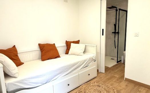 A REAL GEM 4 KM FROM DEAUVILLE – CHARMING GROUND FLOOR STUDIO