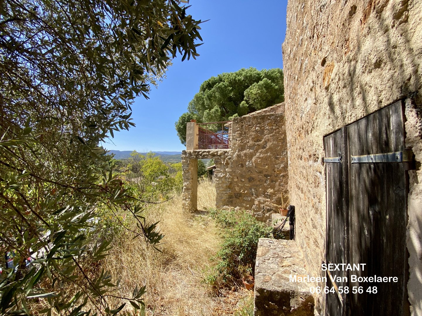 Period property with terrace and garden., photo 13