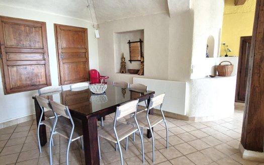 3-bedroom house, cellar, garage – beautiful view of the Loire Valley