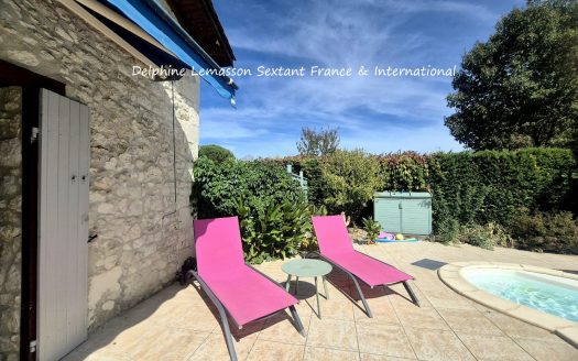 Charming Stone Holiday Home – Perfect French Pied-à-Terre near Duras