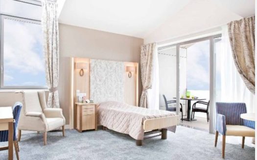 RENTAL INVESTMENT – Lamontjoie – Louis IX Nursing Home Residence – 5.84% return